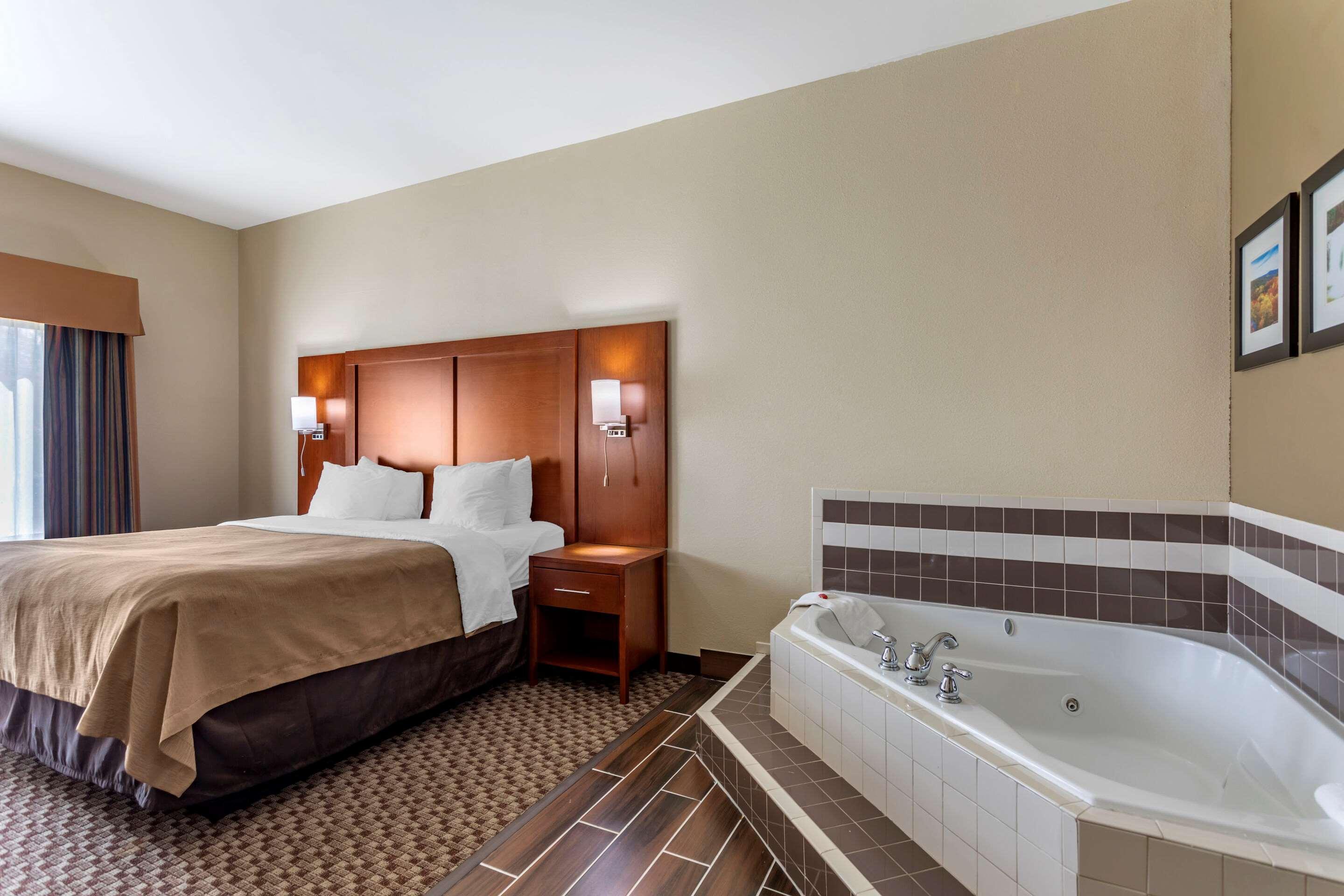 Comfort Inn & Suites Carbondale University Area Kültér fotó